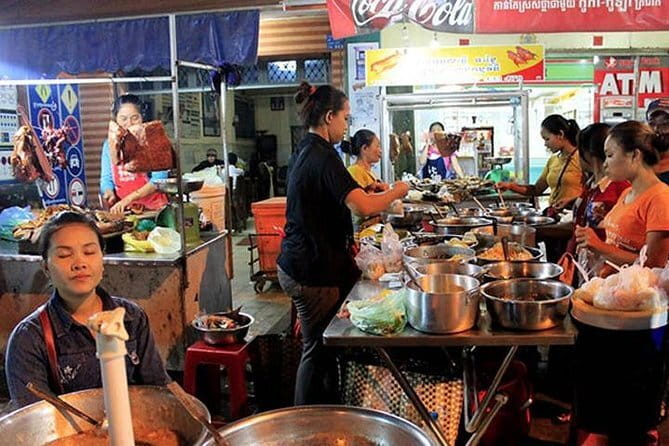 Night Street Tour in Siem Reap - Why the 60 Road market is the heart of the evening