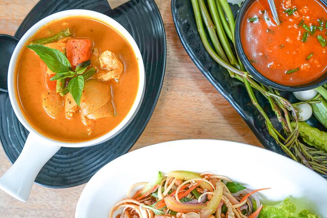 Old Siem Reap Sunset Food Tour by Tuk-tuk - Key points to know before booking