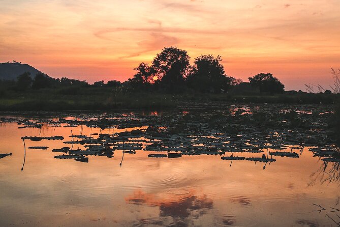 Old Siem Reap Sunset Food Tour by Tuk-tuk - Why this Siem Reap food tour feels different