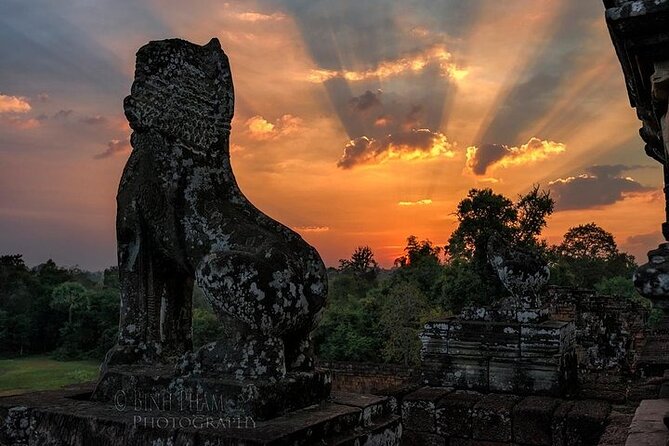 One Full Day Private tour of Angkor Wat, Ta Prohm, Angkor Thom & Banteay Srie - A private guide and transport that fit your group