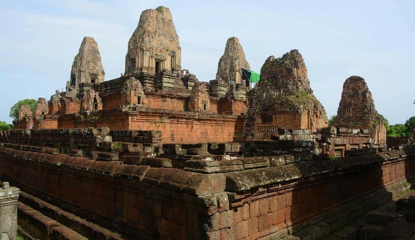 Phnom Bakheng Sunset Tour, Pre Rup, Neak Pean, Preah Khan - Neak Pean and the artificial island