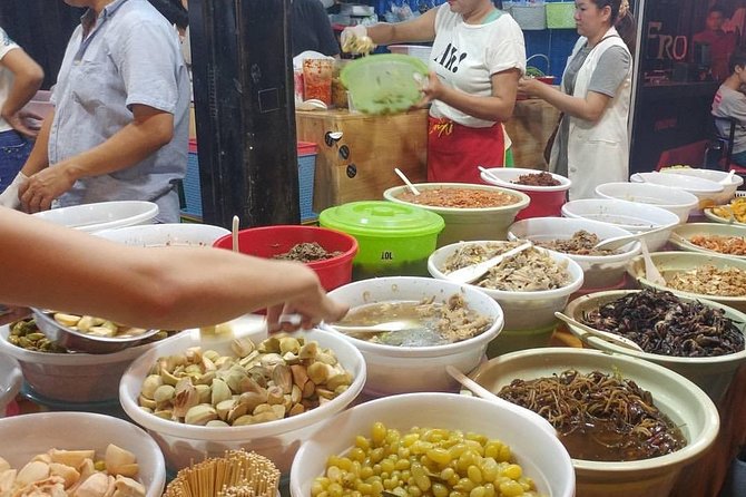 Phnom Penh Nightlife Street Food Tours - Why this food tour works best after sunset