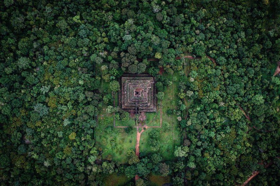 Preah Vihear, Koh Ker and Beng Mealea Private Day Tour - Preah Vihear, the cliff temple reached by 4x4
