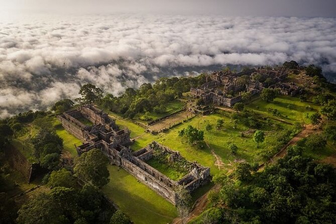 Preah Vihear temple - Koh Ker & Other temple with Small Group - The early pickup and the long road north