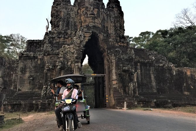 Private Angkor Sunrise Bayon Ta Prohm Bonteay Srie Vip Tour - Price, passes, and what you really pay