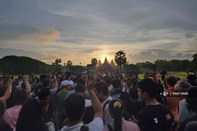 Private Angkor Sunrise Guided Tour - Why this early Angkor tour works