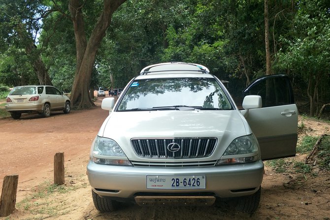 Private Angkor Sunrise & Major Temples Tour by English Speaking SUV Car Driver - The South Gate closes the loop