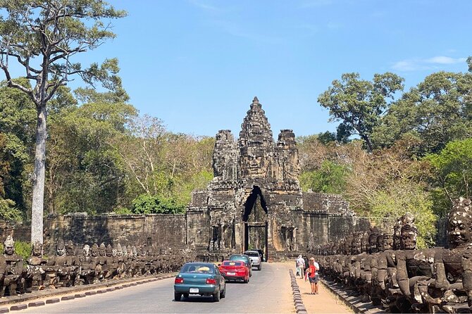 Private Angkor Wat and Lost Temple Jungle Tour - Ta Prohm and the tree-covered ruins