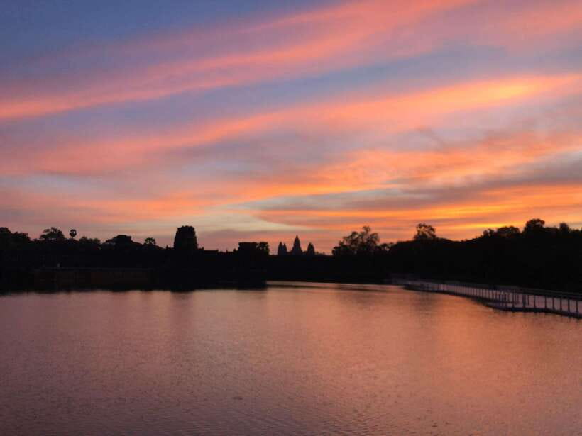 Private Angkor Wat Sunrise Tours And Sunset Floating Village - Angkor Wat before breakfast