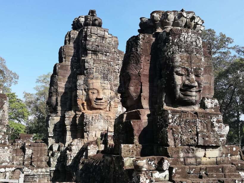 Private Angkor Wat Temple Tour - What the guide and driver add