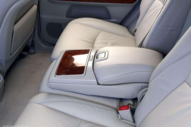 Private Car services from Siem Reap to Phnom Penh - Is $49 per person a fair price?