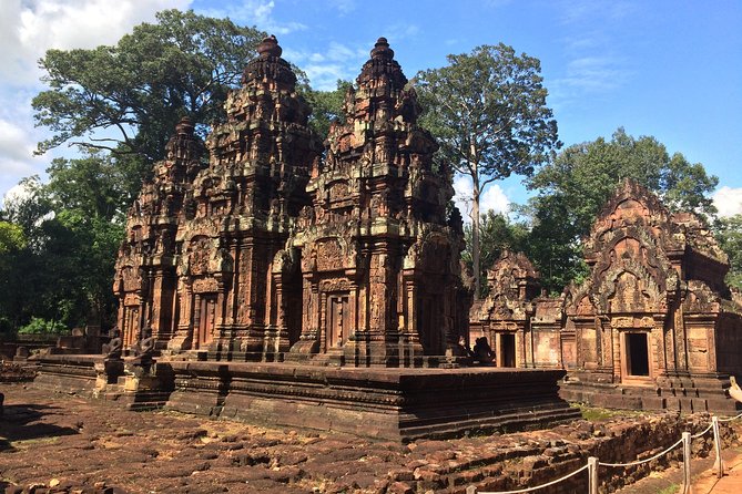 Private Kulen Mountain-Banteay Srei and Kampong Phluk Village - Kulen Mountain, waterfalls, and sacred river carvings