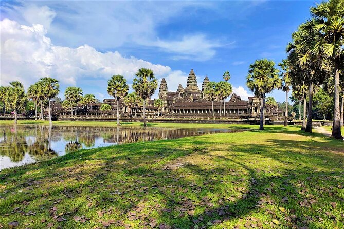 Private Siem Reap 4 Days: Full Exploration of the Angkor Complex - Day one: airport welcome and a practical start