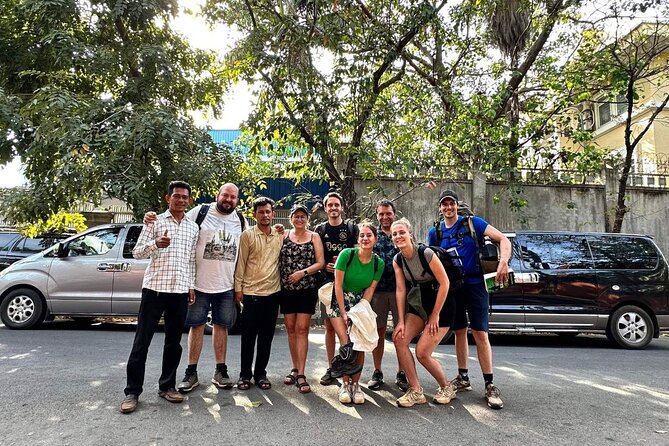 Private Siem Reap Airport Transfer to hotel in town - Private transport versus a shared ride