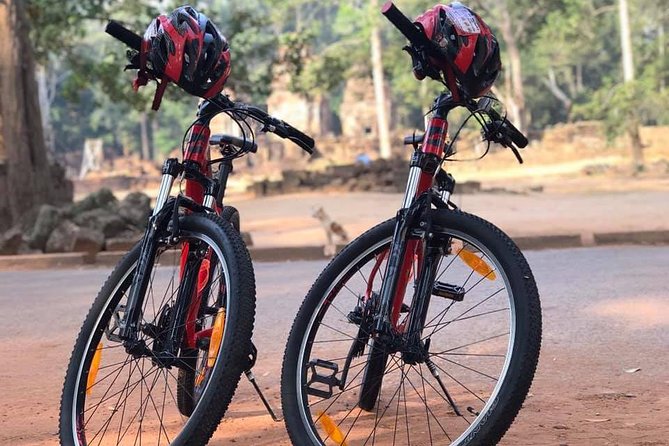Private Siem Reap Countryside Cycling Tour - Rural Streets and the First Local Stops