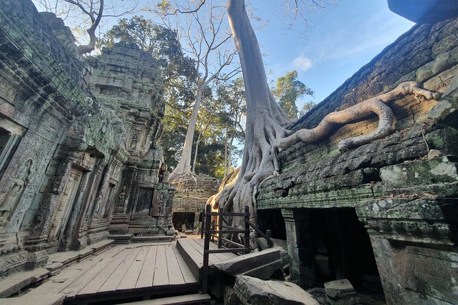Private Sunrise and Sunset Angkor Park Tour with Rest Mid-Day - Angkor Thom opens up the afternoon