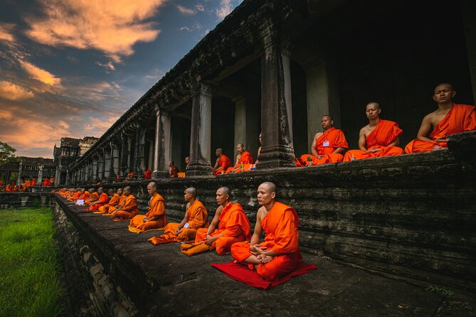 Private Sunrise & Angkor Complex by English Speaking Van Driver - Entering Angkor Thom through its quieter gates