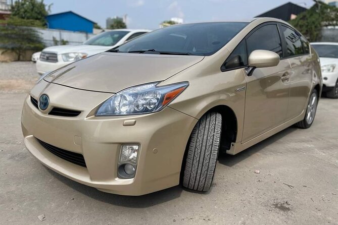 Private Taxi Siem Reap Airport or Hotel Transfer - Meeting your driver at the airport