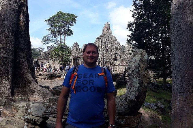 Private Tour: Siem Reap Full Day Tour With Angkor Wat Banteay Srei Bayon Temple and Ta Prohm - Key points to know before booking