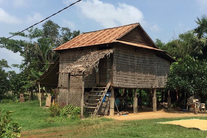 Private Tour to Kompong Phluk Off Beaten Track - What the $169 group price includes