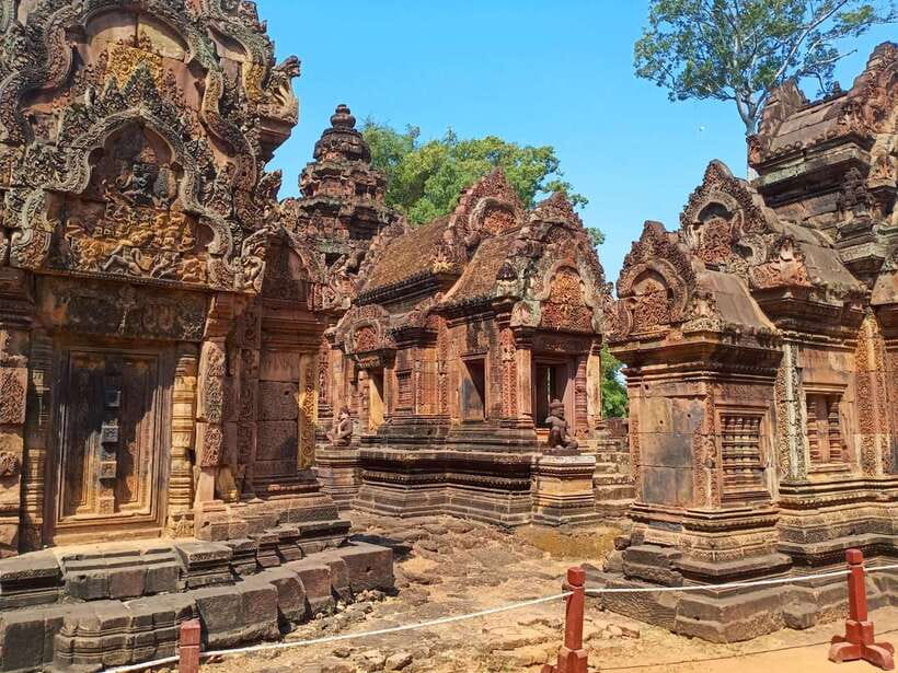 Private Trip to Banteay Srei, Rolous Group & Tonle Sap Lake - Key points at a glance