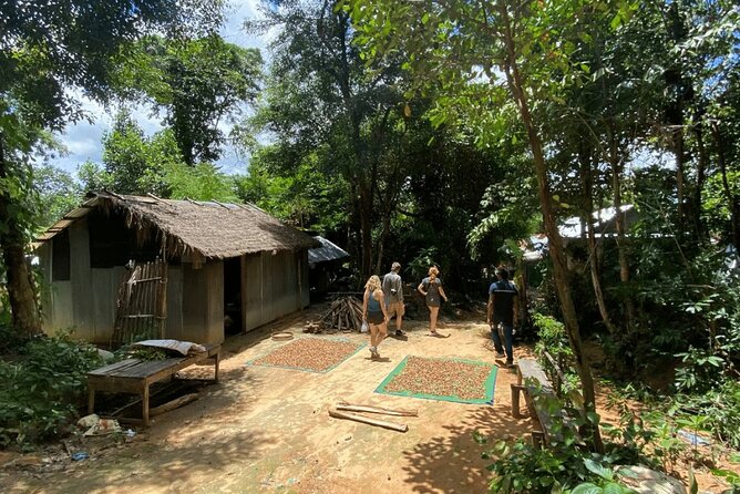 Private Vehicle - Kulen Waterfall and 1000 Lingas - The reclining Buddha at the mountaintop pagoda