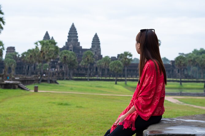 Professional Photo Shoot in Angkor Archaeological Park, Siem Reap - What you receive for the $65 price