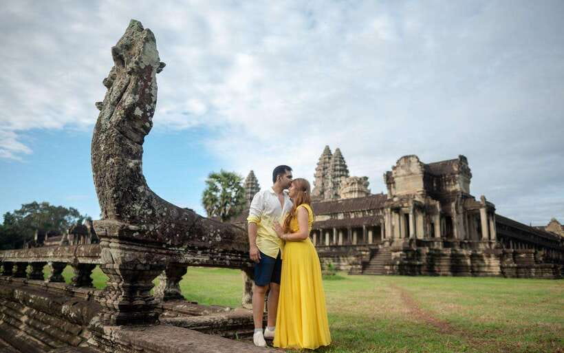 Professional Photoshoot in Angkor Archaeological Park - How much value does $135 offer?