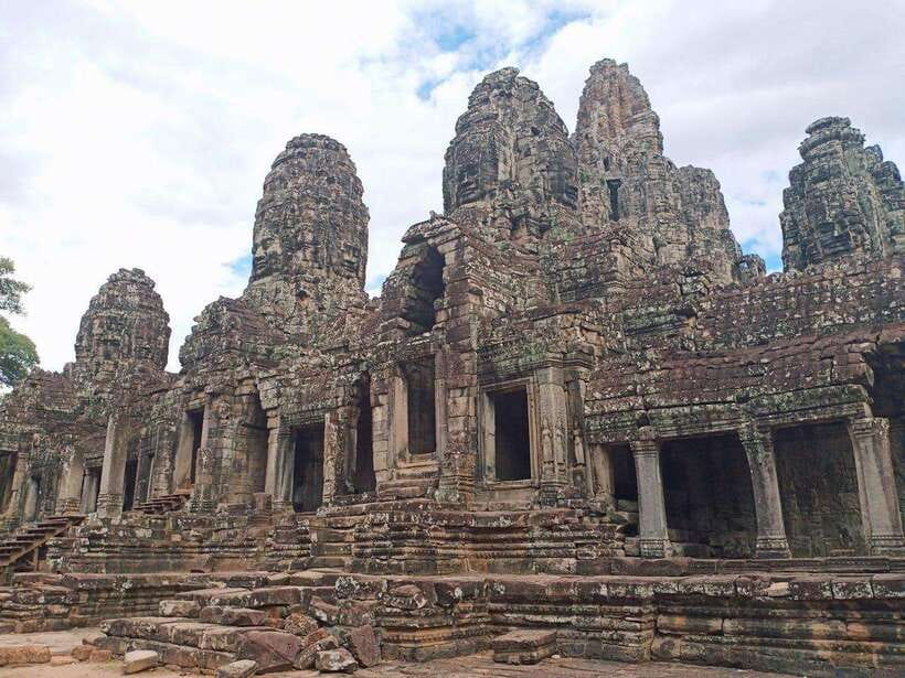 Sharing Trip to Angkor Temple with sunset - A long day that earns its place on your Siem Reap plan