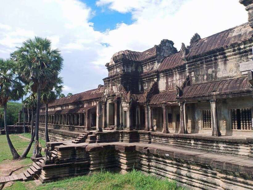 Sharing Trip to Angkor Temple with sunset - Should you book it?