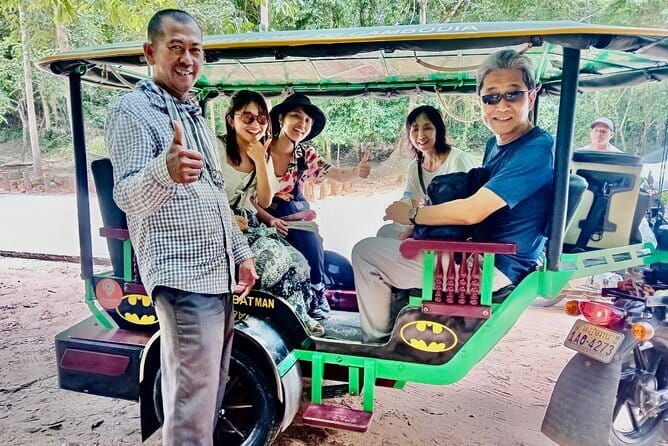 Siem Reap: 1 Day Angkor Wat + Sunrise Private Tour with Tuk-Tuk - Sunrise at Angkor Wat from 4:30 AM