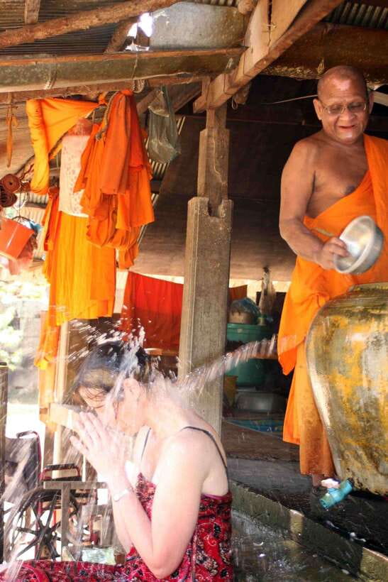 Siem Reap: 1-Hour Cambodian Buddhist Water Blessing - Entering Wat Arang Pagoda