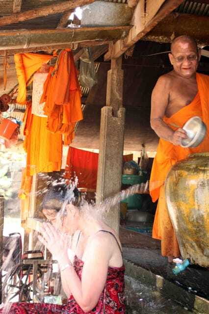 Siem Reap: 1-Hour Cambodian Buddhist Water Blessing - Who should book this experience?