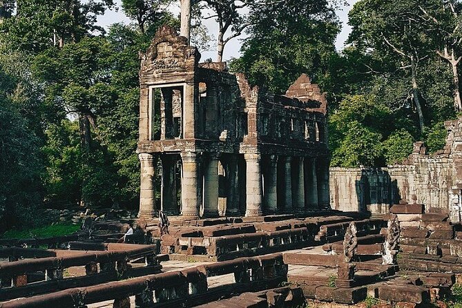 Siem Reap 2-Day Private Angkor Wat Tour with Sunrise - Guides, vehicles, and comfort