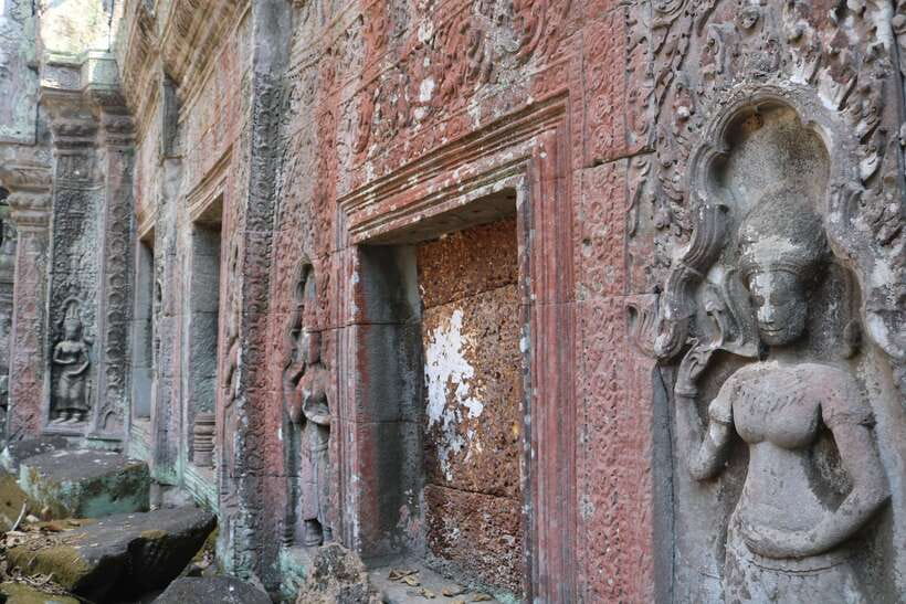 Siem Reap: 2-Day Temple Highlights Sunrise and Sunset Option - Sunset choices: rice fields or Bakheng Temple
