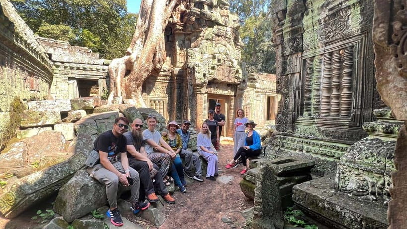 Siem Reap: 2-Day Temple Highlights Sunrise and Sunset Option - Day one: Pre Rup to Banteay Srei