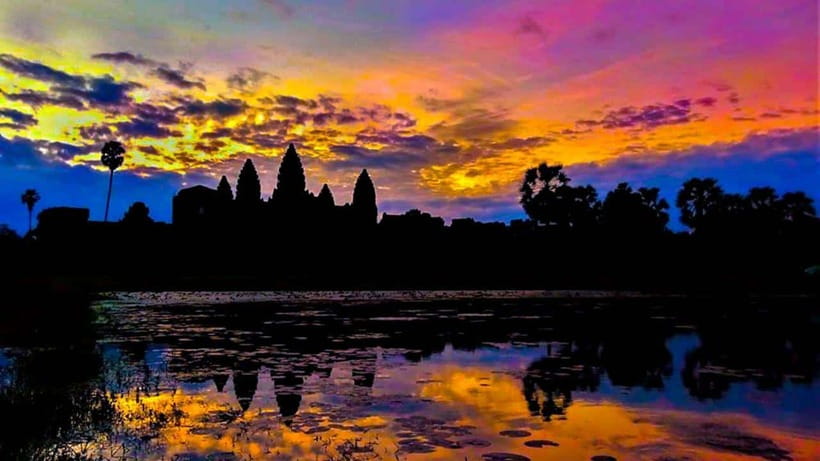Siem Reap: 2-Days Angkor Wat with Sunrise Small-Group Tour - Why this two-day route works