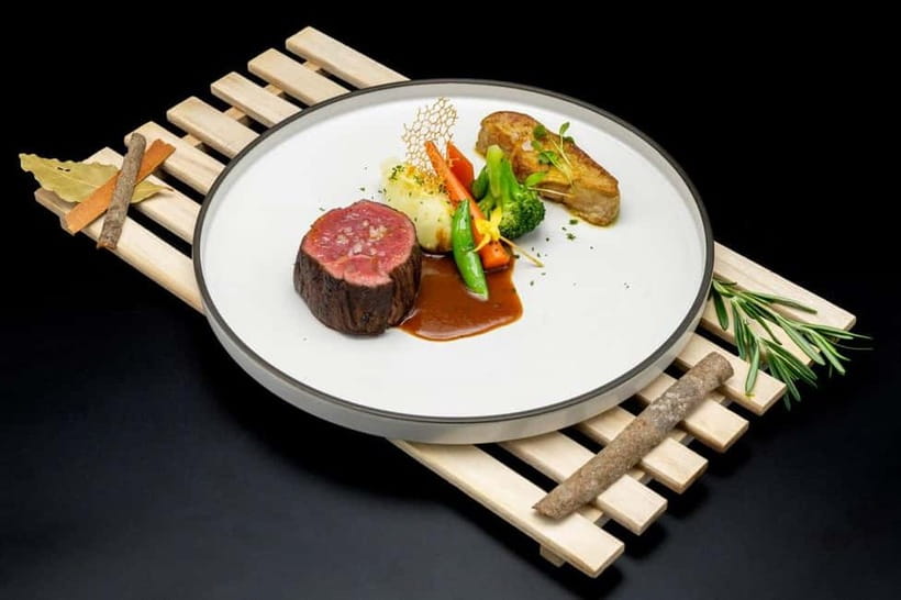Siem Reap: A Spectacular Show with Optional Dinner - What the $18 dinner includes