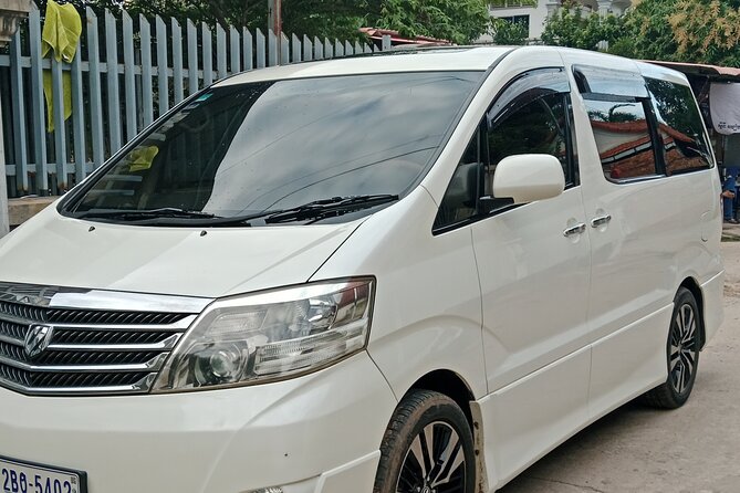 Siem Reap: Airport Taxi Service ( From Hotel To Airport SAI ) - English-speaking help without a full guided tour