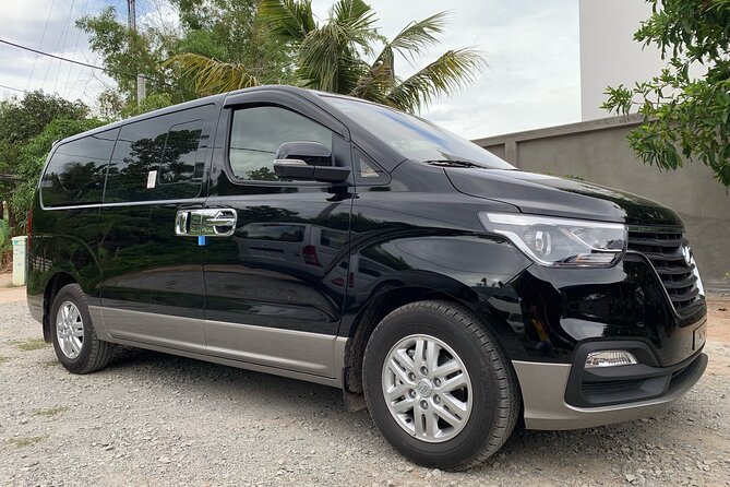 Siem Reap Angkor Airport Shuttle Bus (from Airport to Hotel) - What the ride is like for the first hour