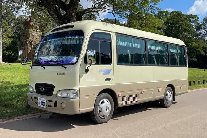 Siem Reap Angkor International Airport Transfer or Pick-Up - Air conditioning, water, and a towel