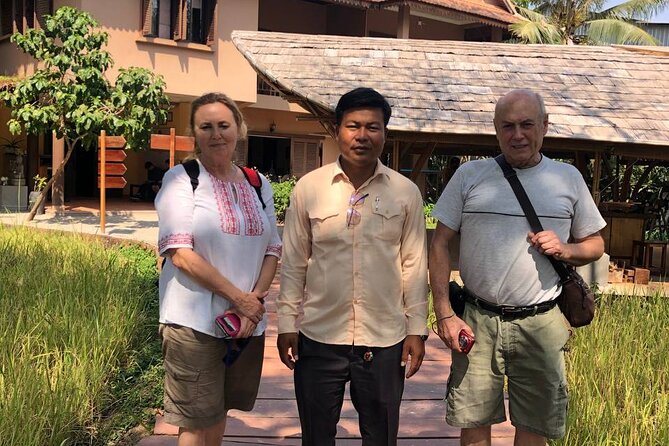 Siem Reap Angkor Private Tour Guide in English and Spanish - The ancient Angkor city and the scale of a lost capital