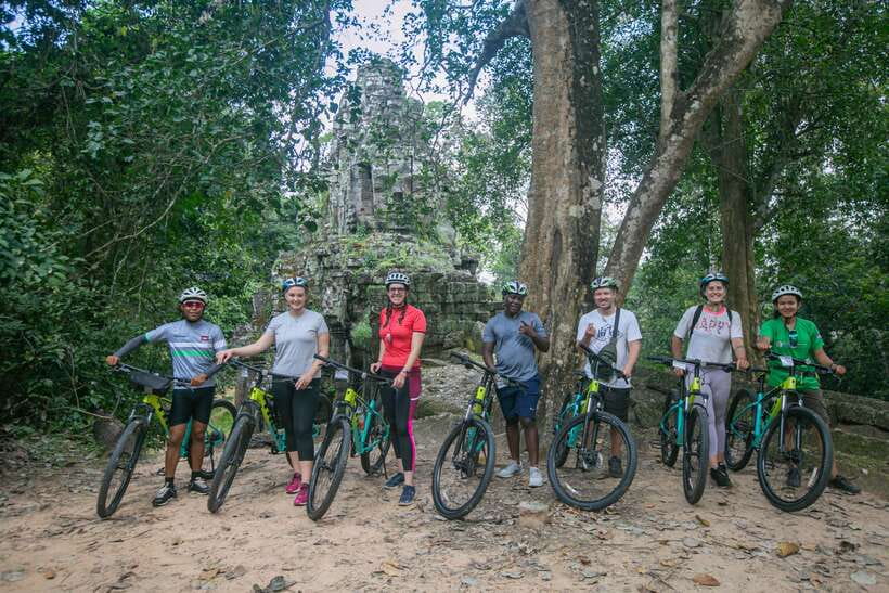 Siem Reap: Angkor Sunrise 2 Days Guided Bike Tour - Day two trades temples for Siem Reap countryside