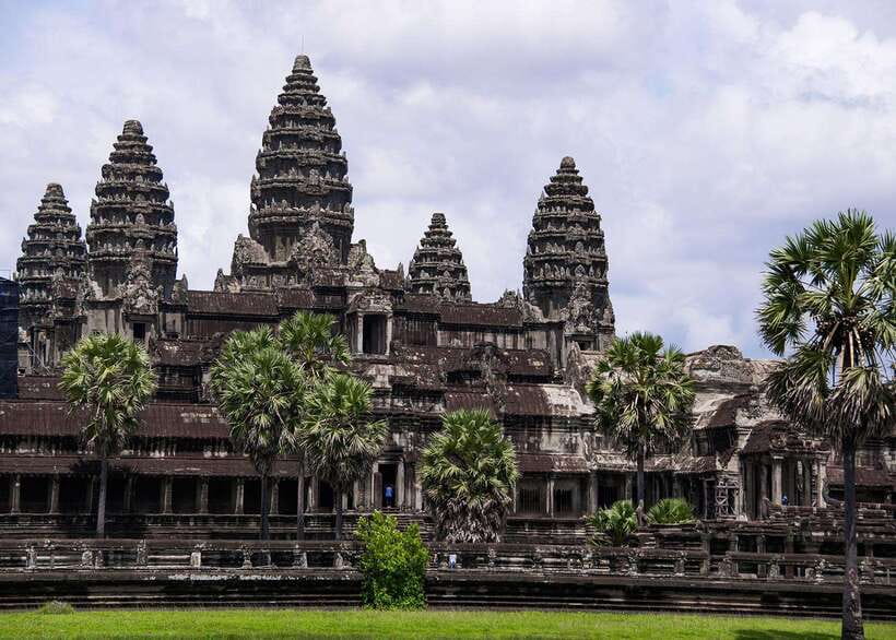 Siem Reap: Angkor Wat Admission Ticket - Using the pass for an Angkor Wat day