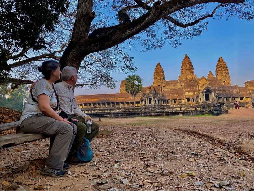 Siem Reap: Angkor Wat: Small-Group Sunrise or Sunset Tour - Banteay Kdei and the morning food stop