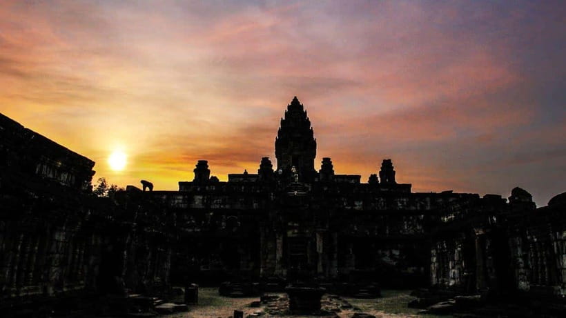 Siem Reap: Angkor Wat: Small-Group with Sunset Tour - A full day among Cambodia’s great temples