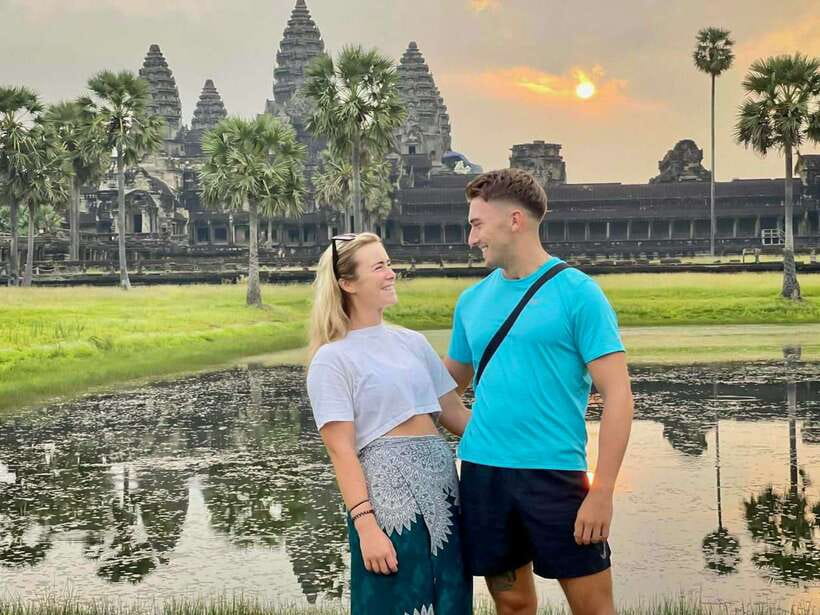 Siem Reap: Angkor Wat Sunrise and Full-Day Sightseeing Tour - Ta Keo and the climb to a pyramid temple
