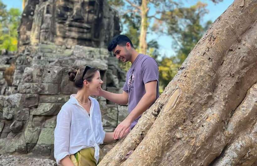 Siem Reap: Angkor Wat Sunrise or Sunset Guided Tour - Transport, water, and the long return