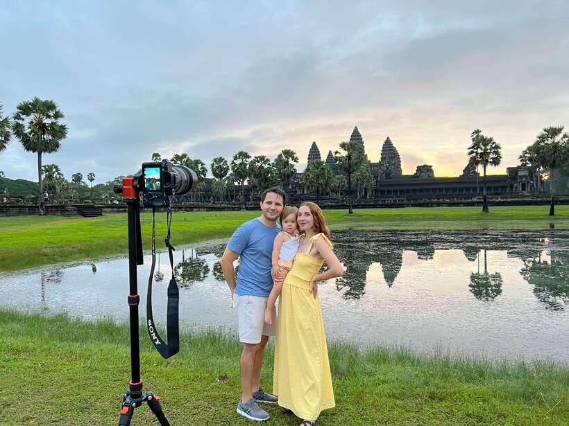 Siem Reap: Angkor Wat Sunrise Tour via Tuk Tuk & Breakfast - Ta Prohm and Ta Nei among the trees