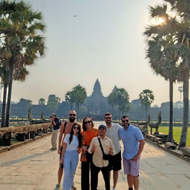 Siem Reap: Angkor Wat Sunrise Tour with Spanish Guide - Transport, comfort, and the real cost